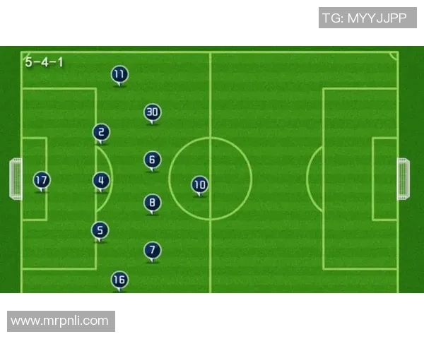 博斯克的战术哲学与现代足球的完美融合探讨 博斯克的战术哲学与现代足球的完美融合探讨