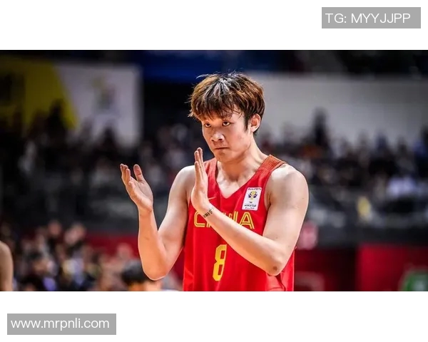 丁彦雨航在对阵山西的比赛中展现出色表现引发球迷热议 丁彦雨航在对阵山西的比赛中展现出色表现引发球迷热议