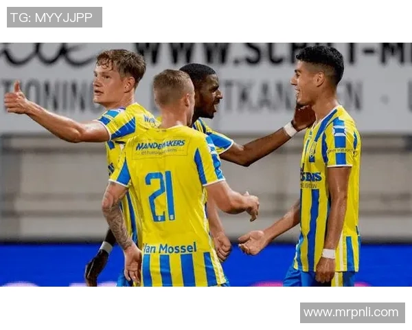 坎布尔与瓦尔韦克激战正酣谁能在这场对决中笑到最后 坎布尔与瓦尔韦克激战正酣谁能在这场对决中笑到最后